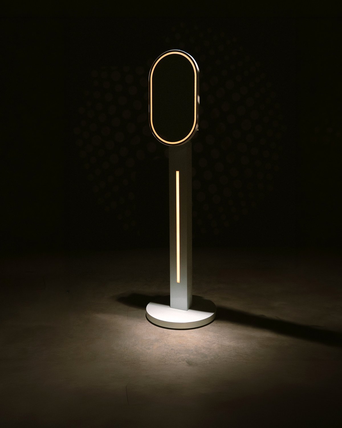 The Mirror — 13.3 inch photo booth